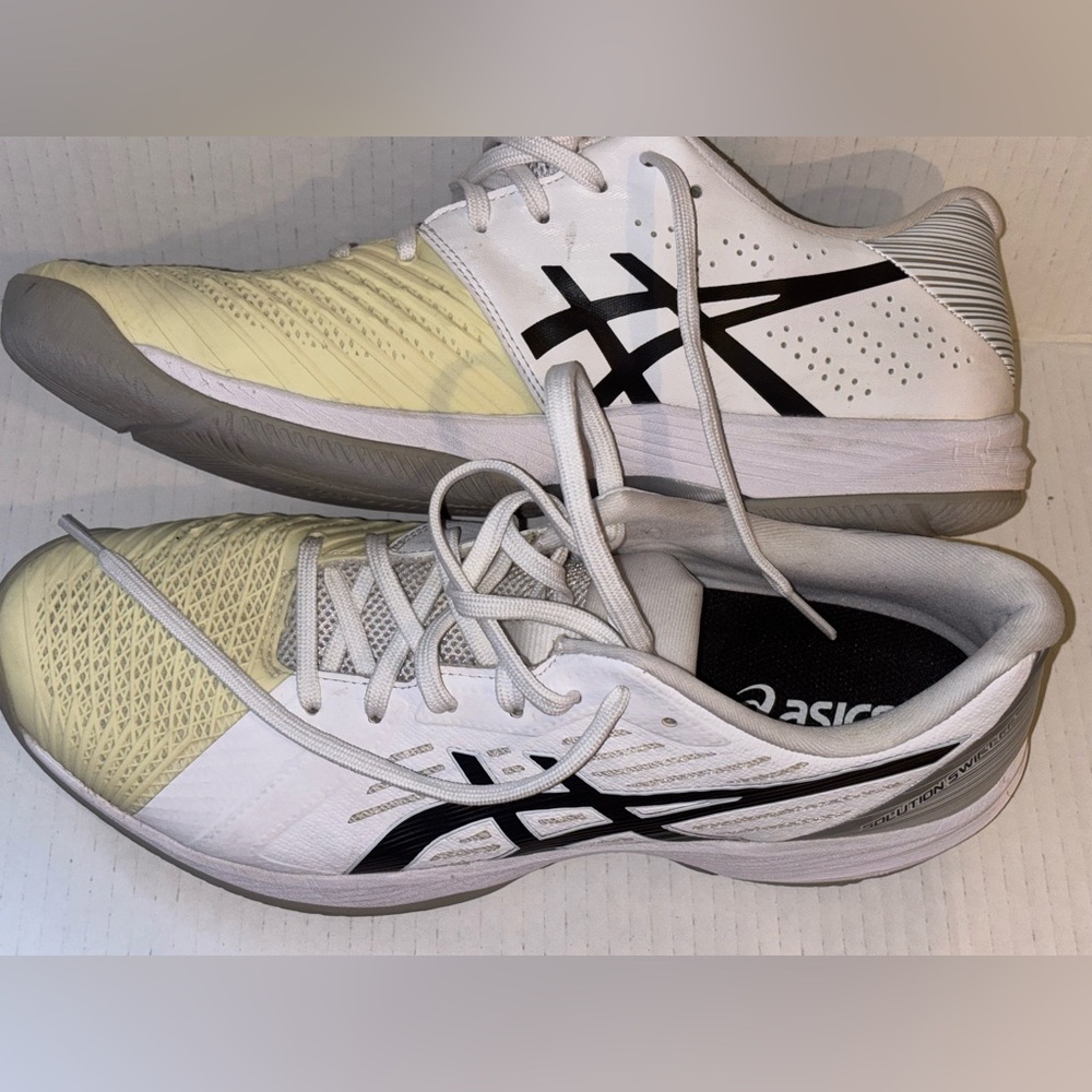 ASICS Solution Swift FF Tennis Shoe White/ off white size 10.5